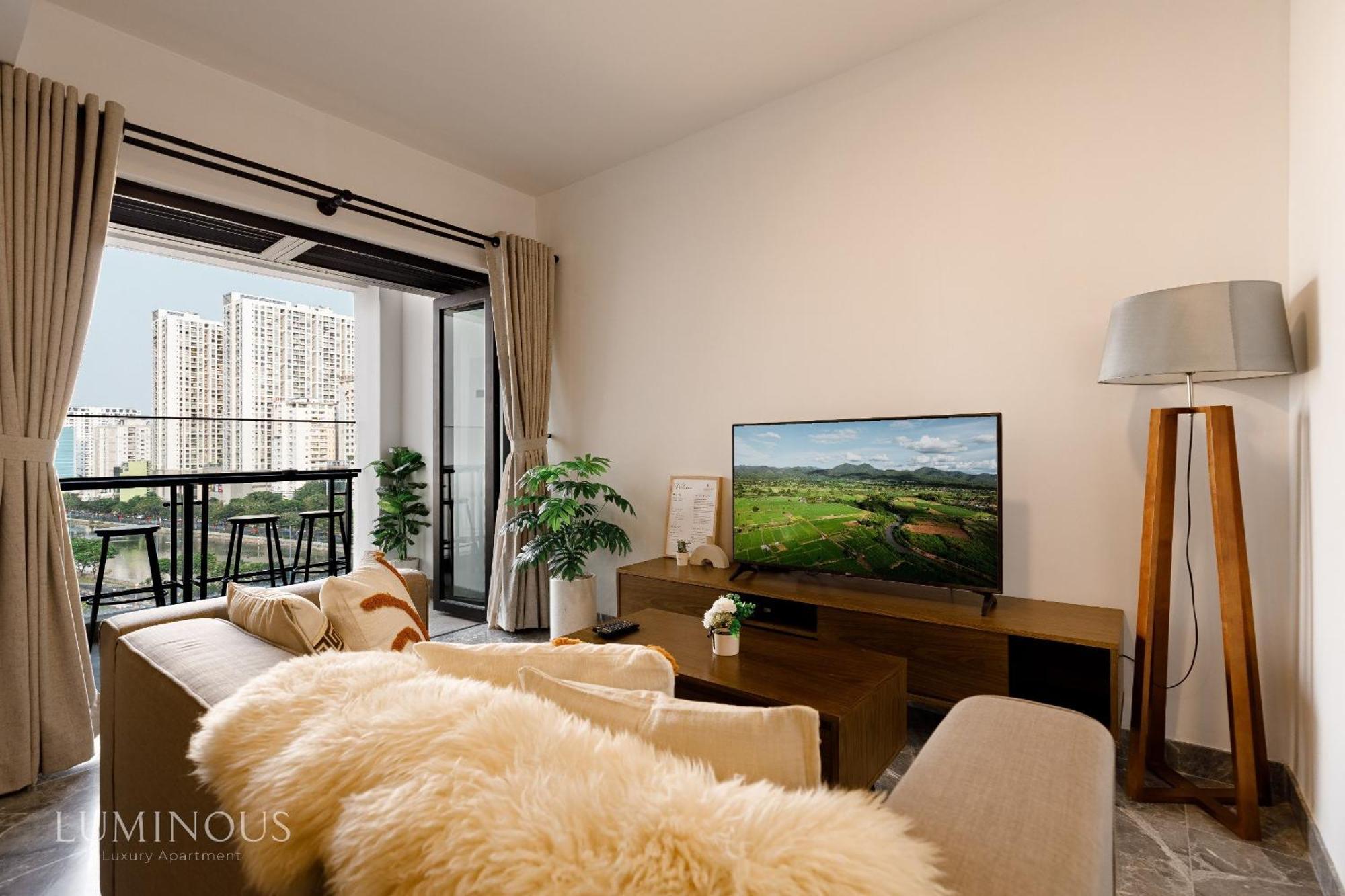 Exclusive 2-3 Bedroom Apartment In District 1 Free Pool Gym Sauna Ho Chi Minh City Exterior photo