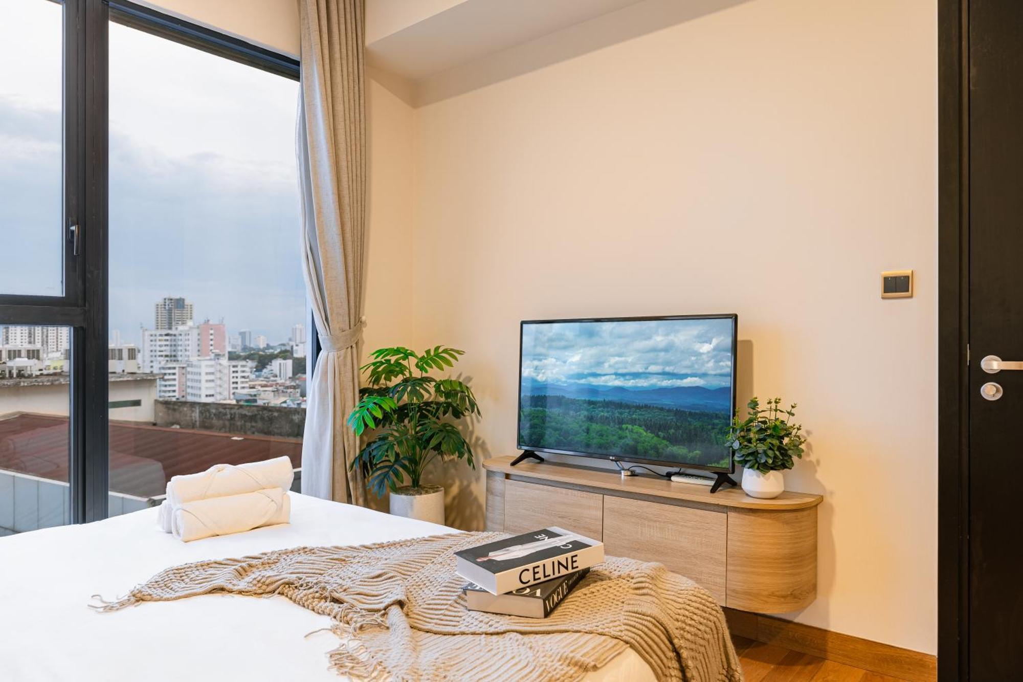 Exclusive 2-3 Bedroom Apartment In District 1 Free Pool Gym Sauna Ho Chi Minh City Exterior photo